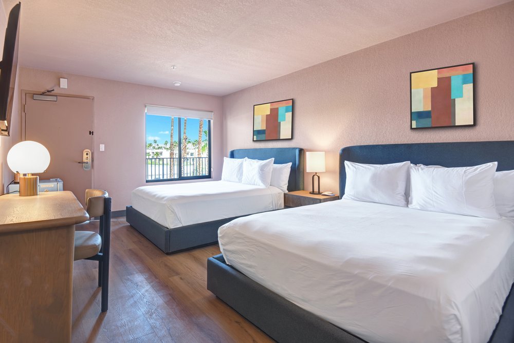 Dunes queen double superior view room B small