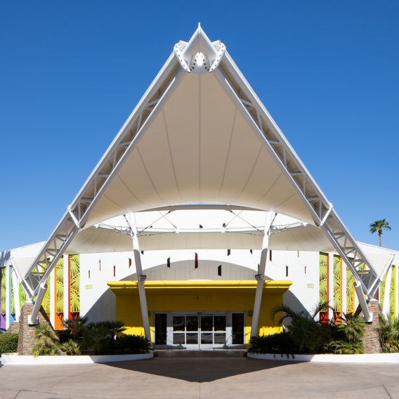 Saguaro Palm Springs Hotel entrance front of hotel